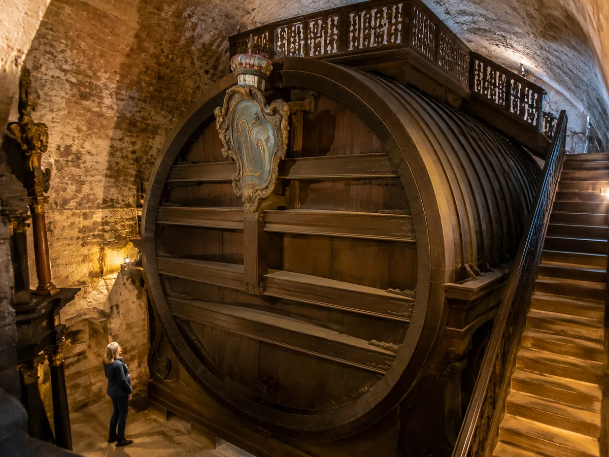Le Grand Tonneau de 1751 dans la cave du château de Heidelberg